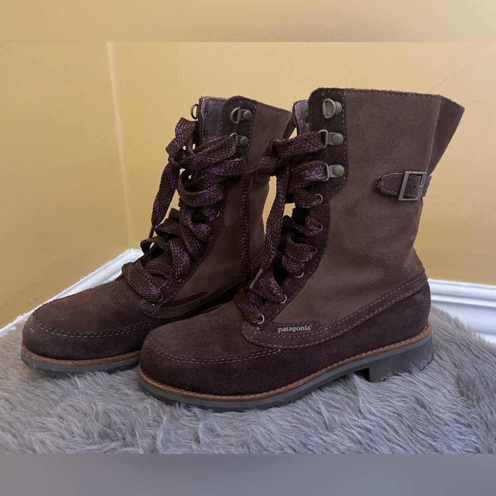Patagonia Brown Combat Moto Boots with Lace-up Design